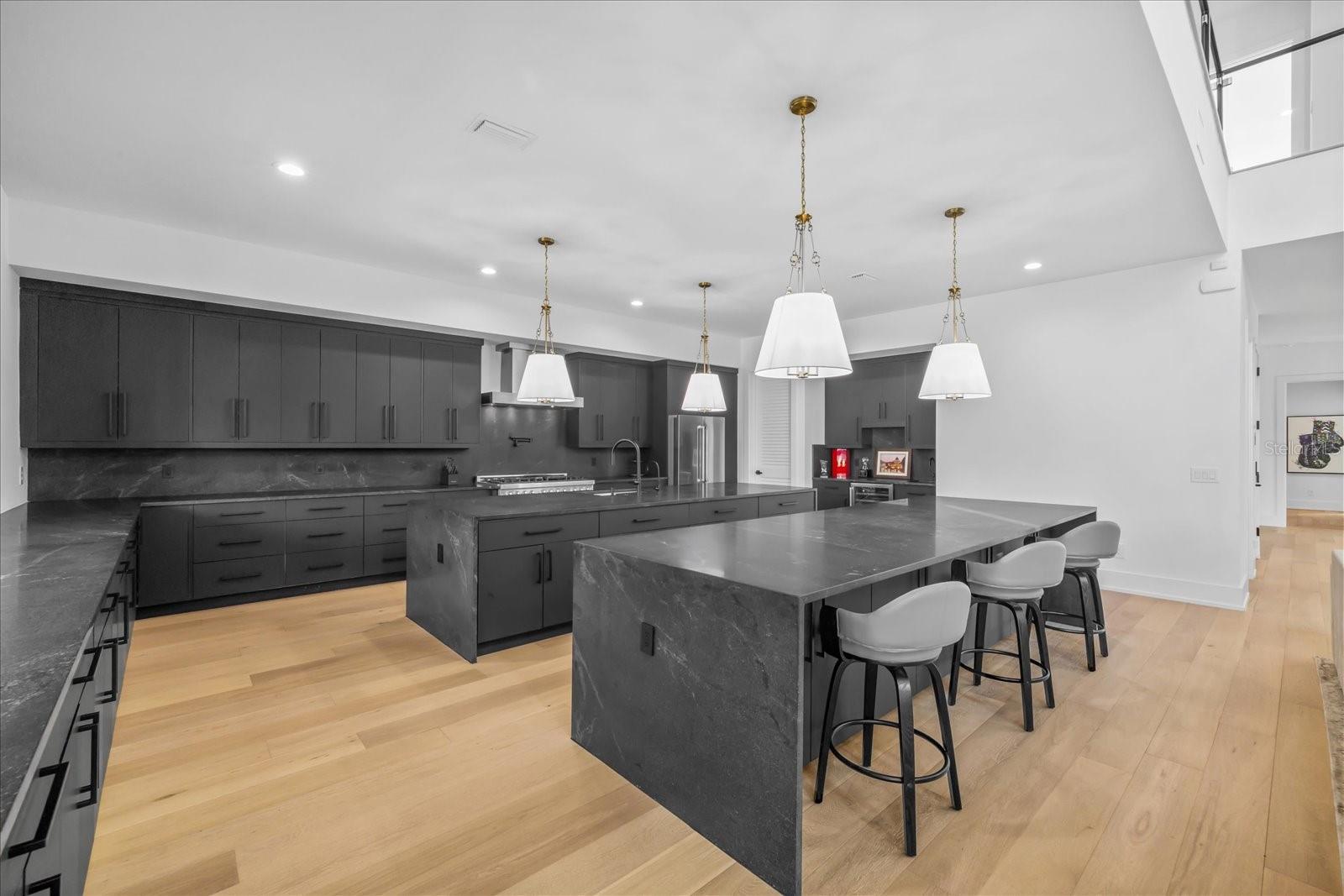 HENDERSON BEACH - Residential