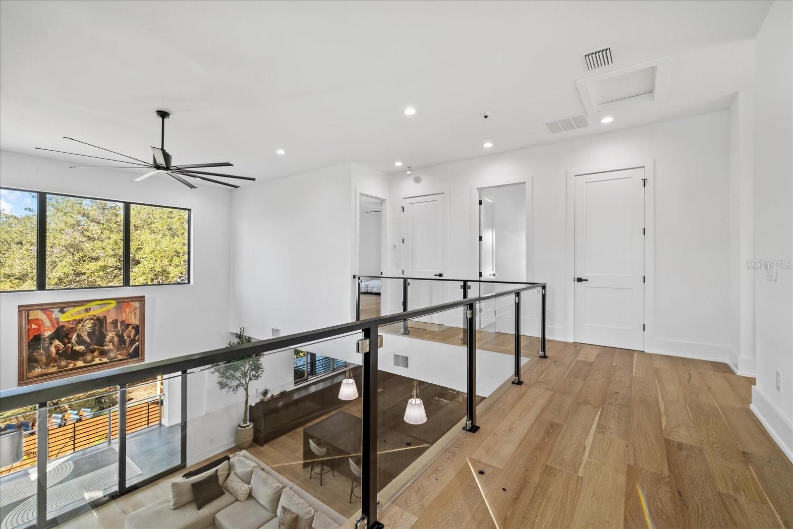 HENDERSON BEACH - Residential