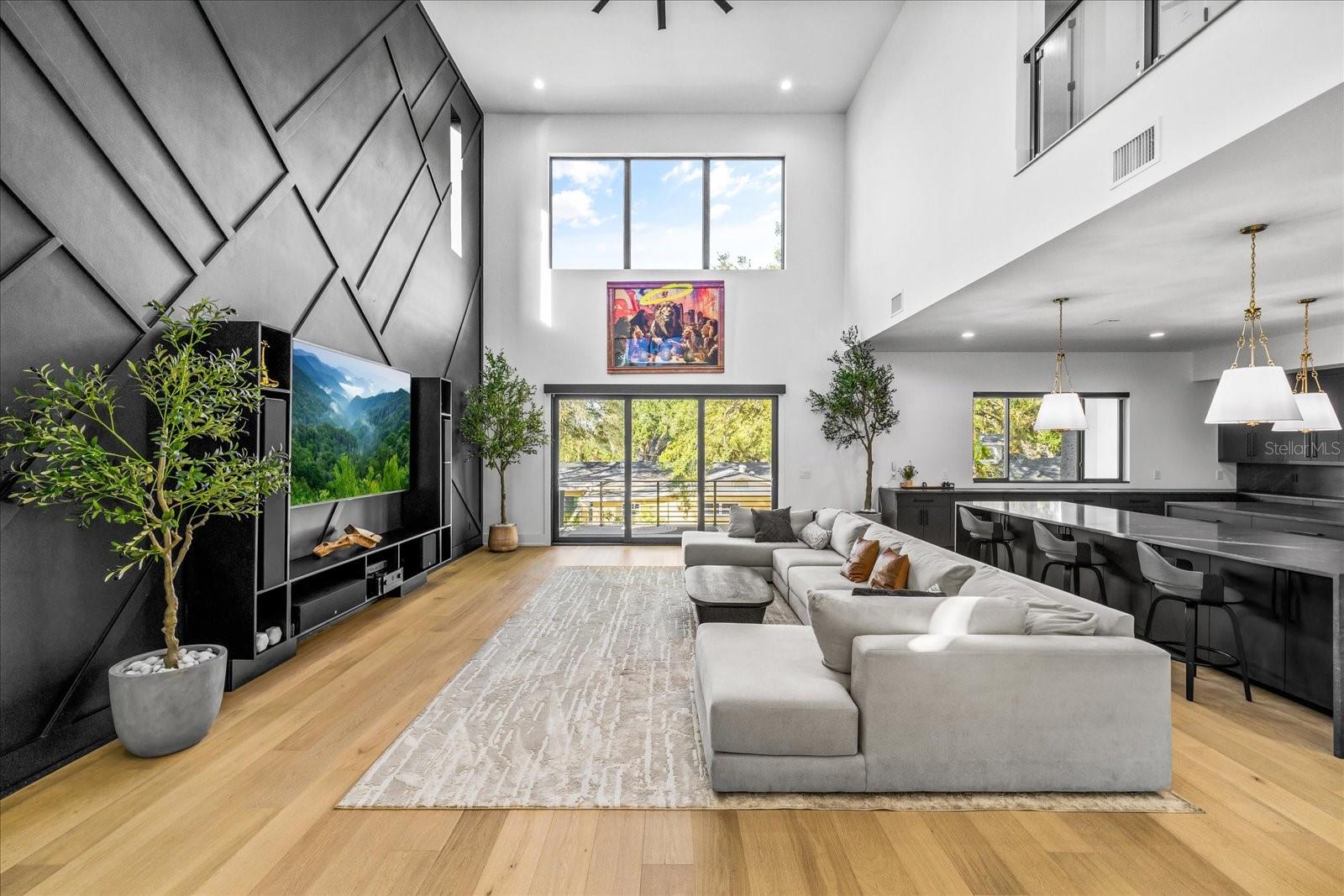 HENDERSON BEACH - Residential