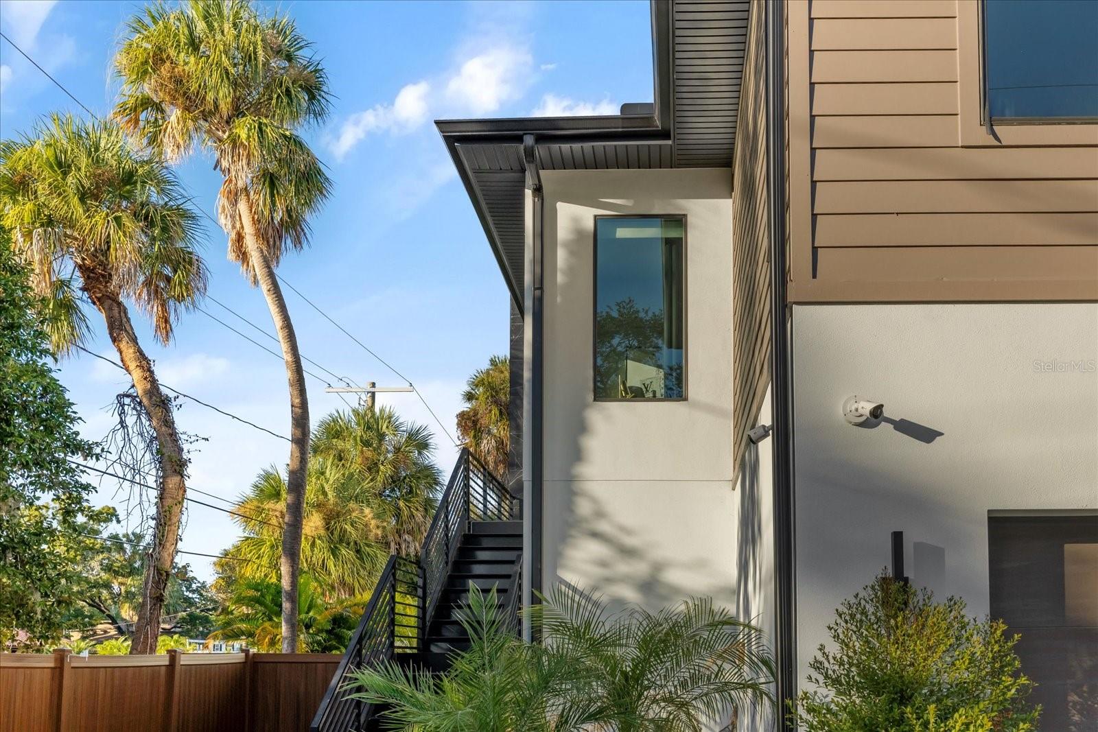 HENDERSON BEACH - Residential