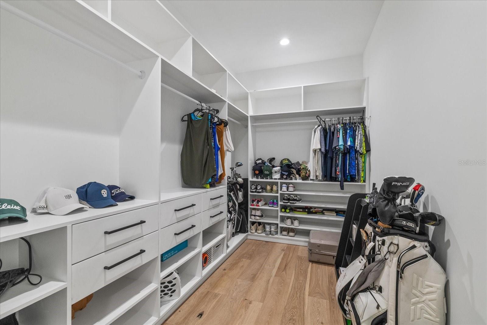 HENDERSON BEACH - Residential