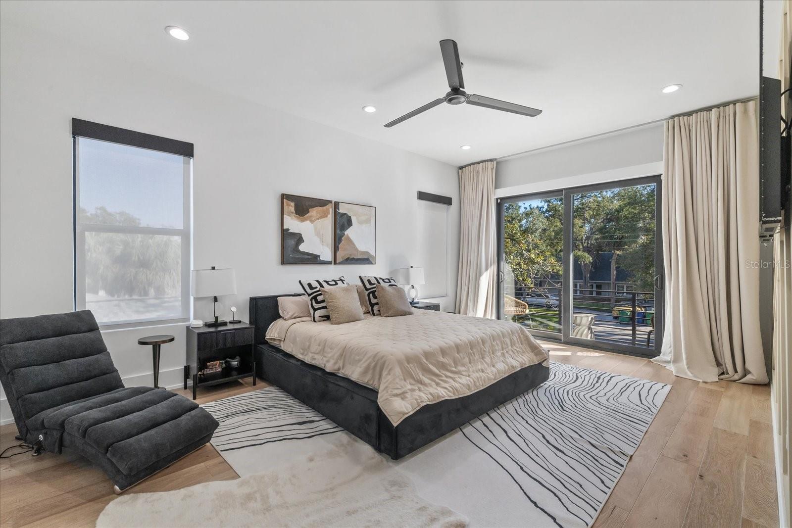 HENDERSON BEACH - Residential