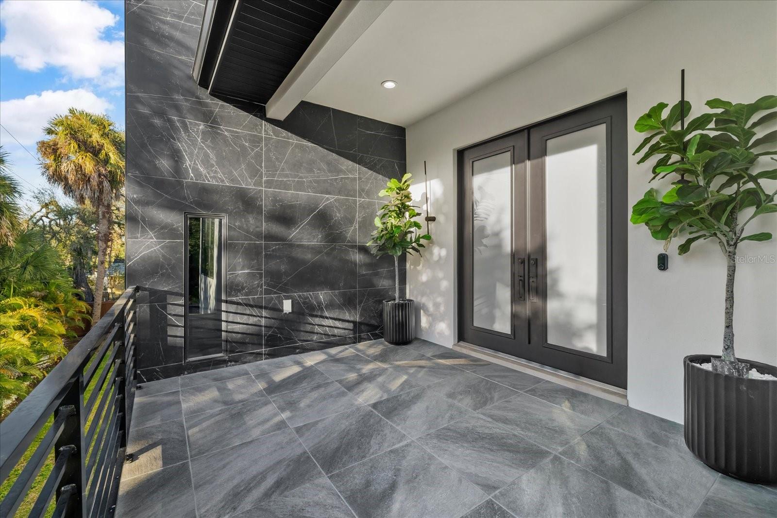 HENDERSON BEACH - Residential