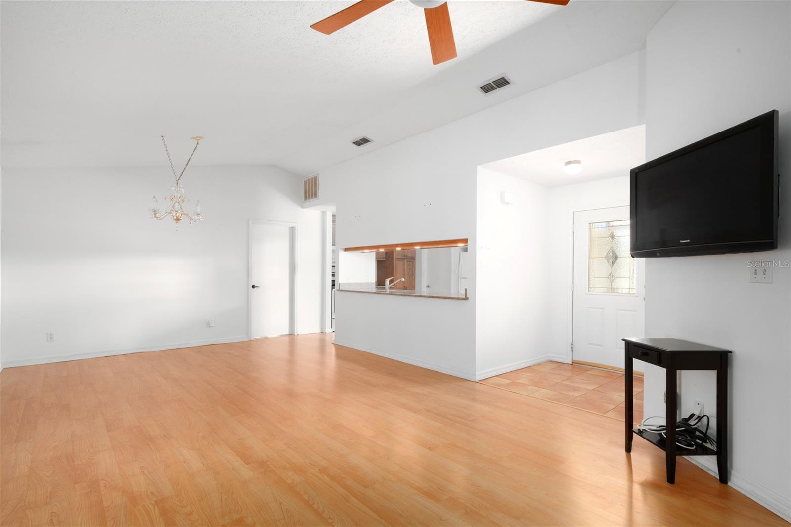 SUN N LAKES - Residential