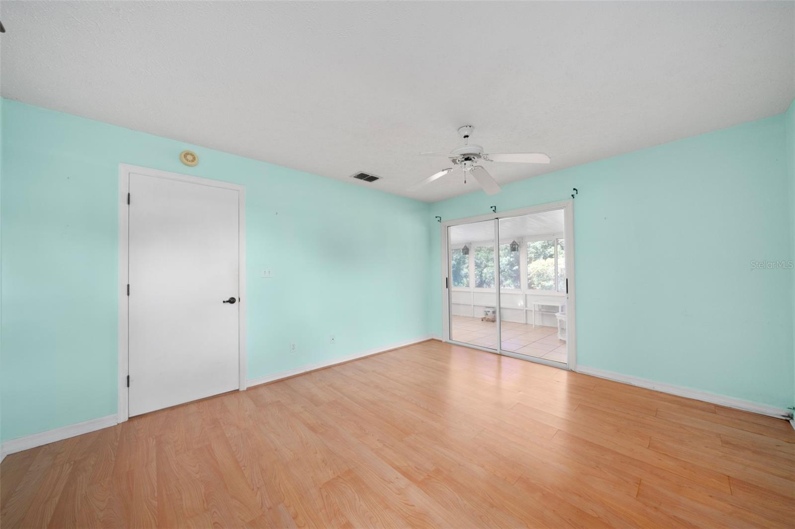 SUN N LAKES - Residential