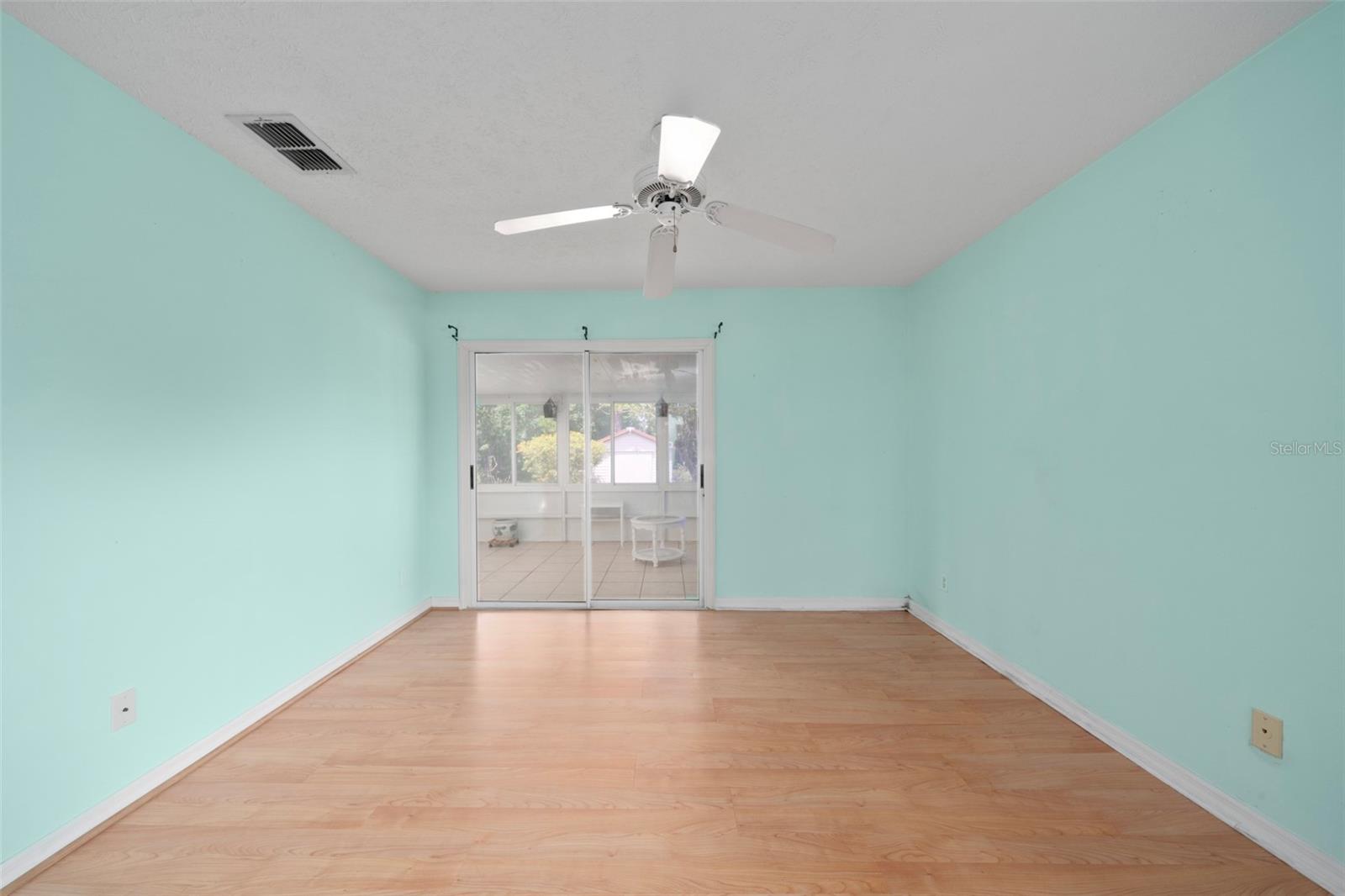 SUN N LAKES - Residential