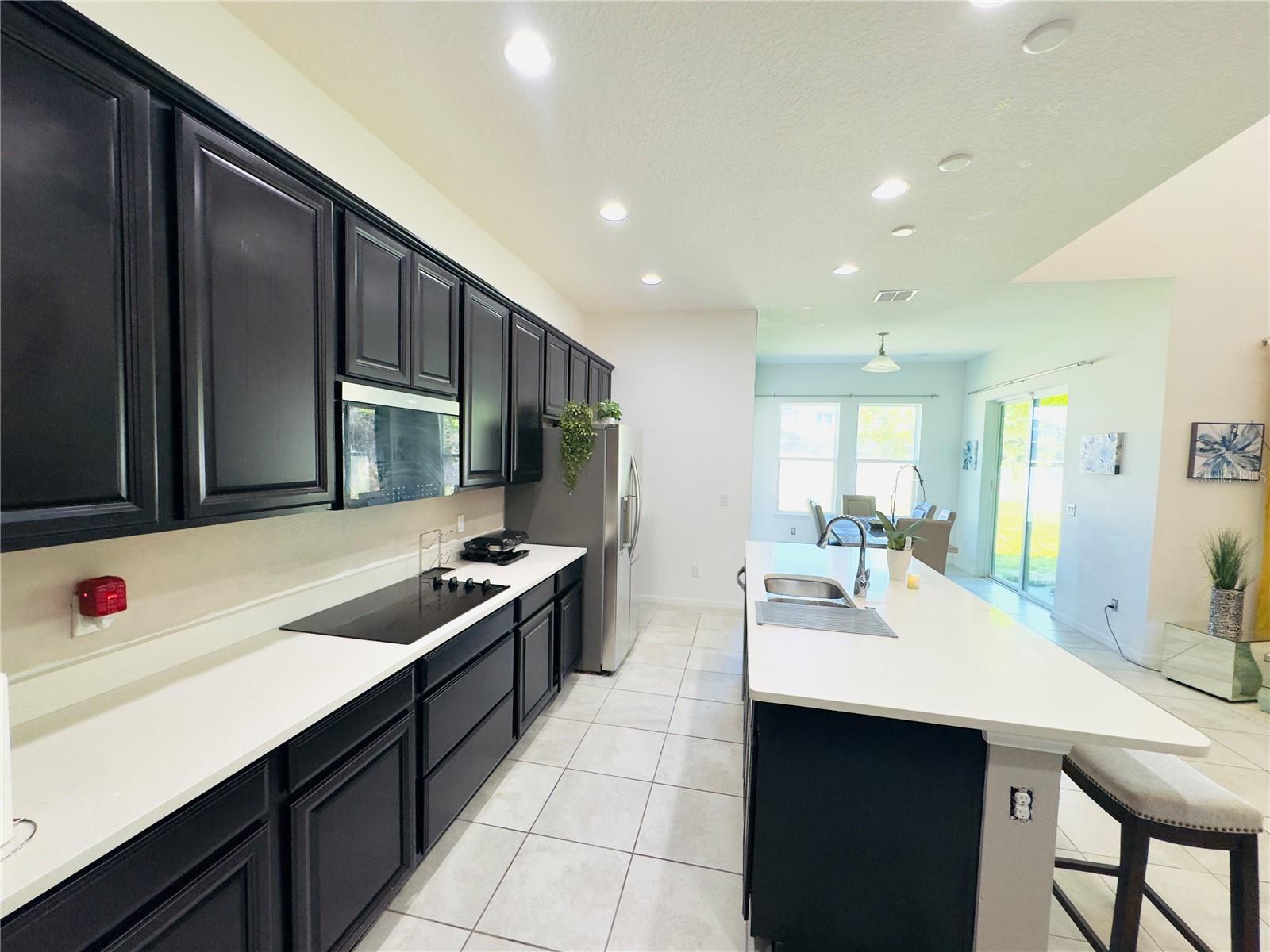 LAKE PRESERVE - Residential