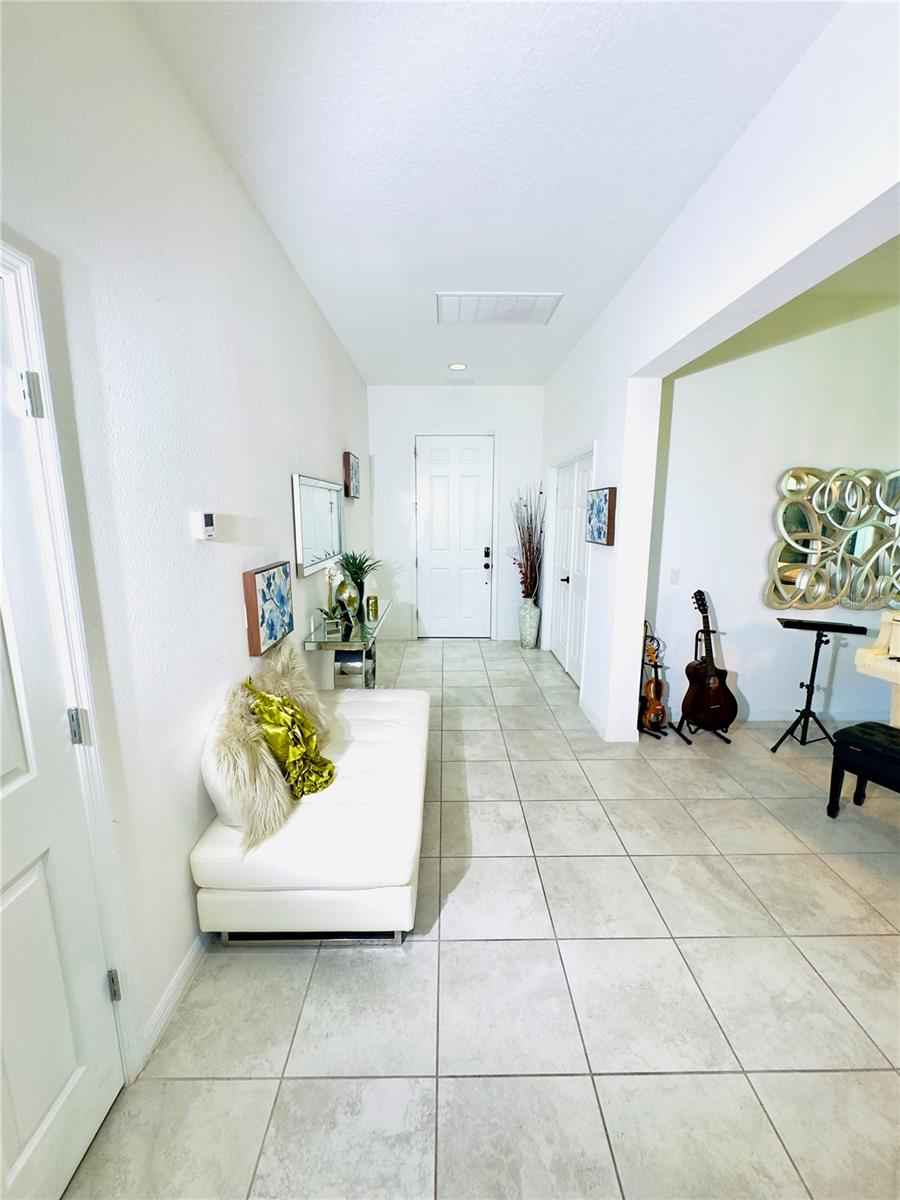 LAKE PRESERVE - Residential