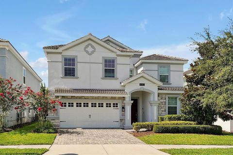 A home in DAVENPORT