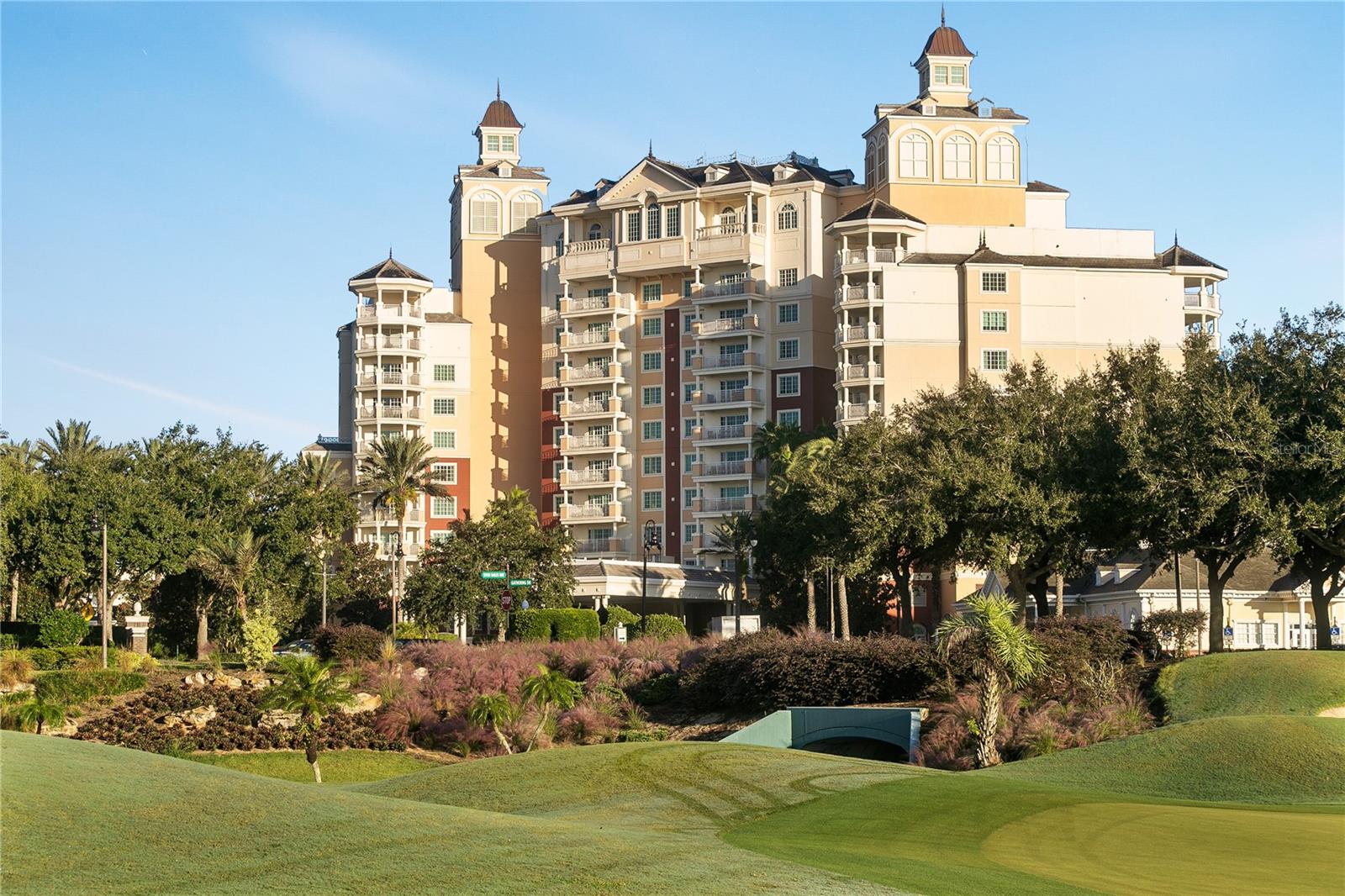 CENTRE COURT RIDGE CONDO PH 7 BLDG G - Residential