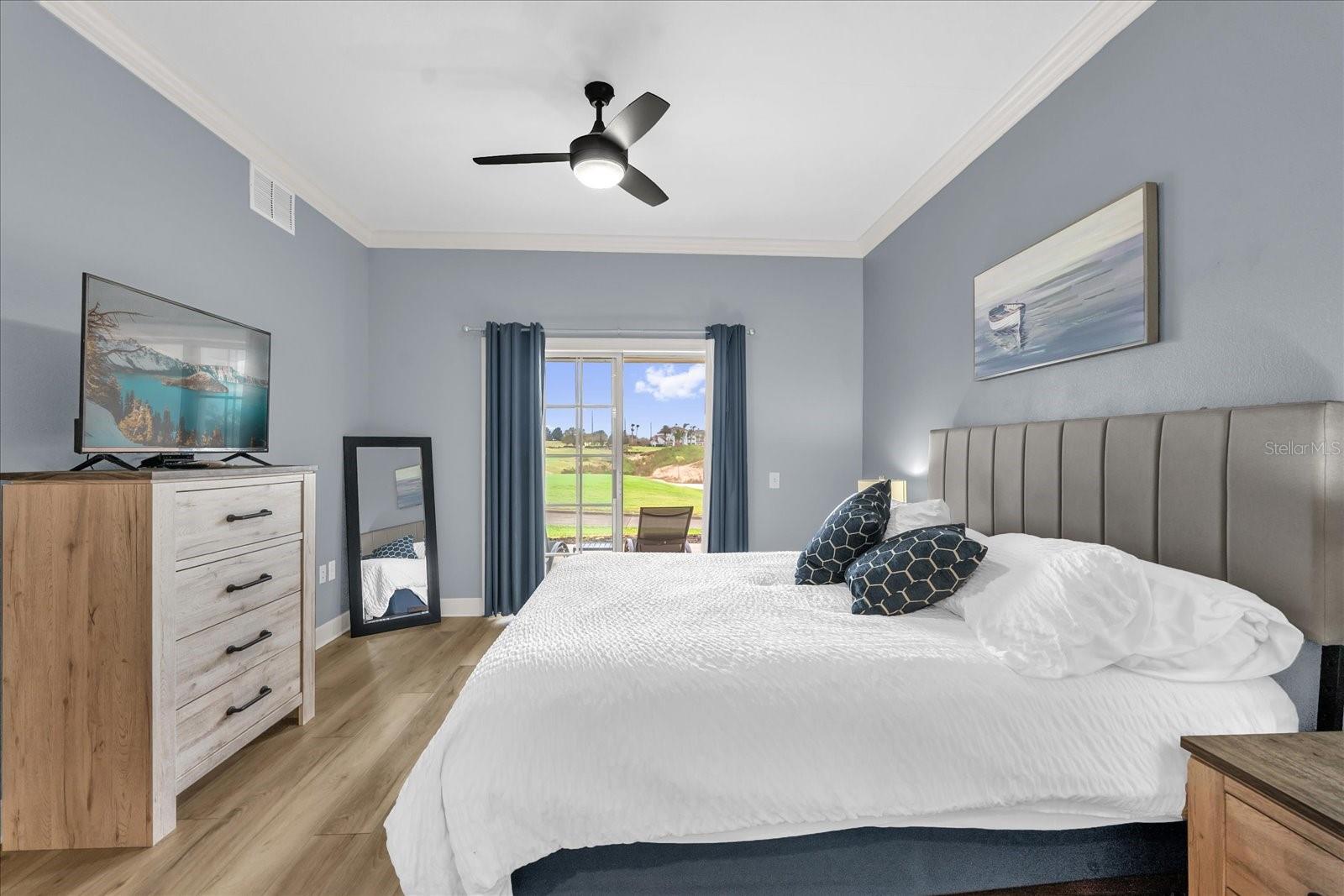 CENTRE COURT RIDGE CONDO PH 7 BLDG G - Residential