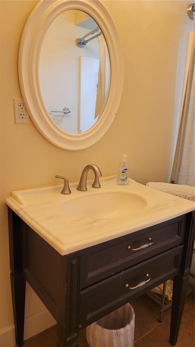 HANSEN - Residential Lease