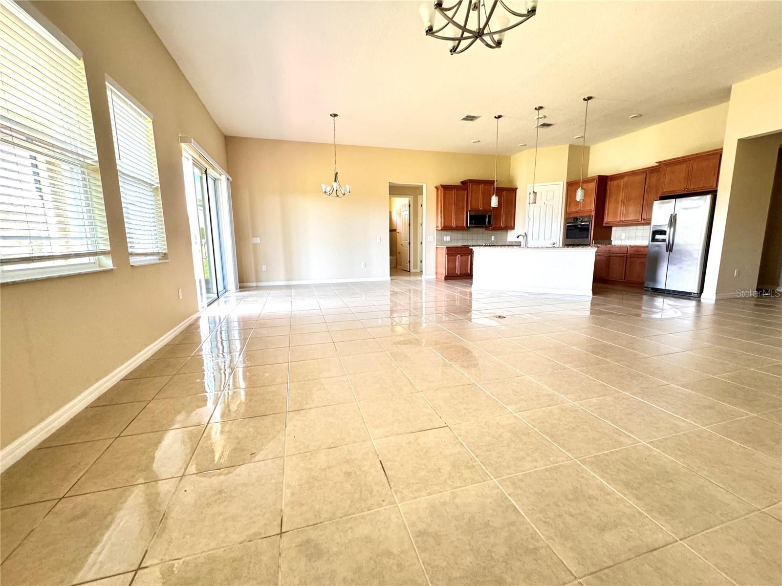 BELLALAGO PH B-2 - Residential Lease