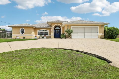 Photo of 60 Woodbury Drive, Palm Coast, FL 32164 (MLS # O6412936)