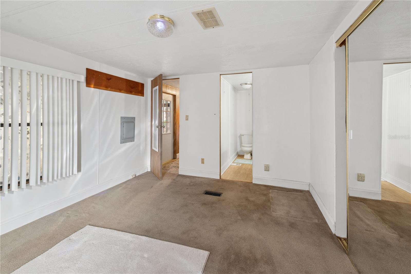 SEMINOLE WOODS - Residential