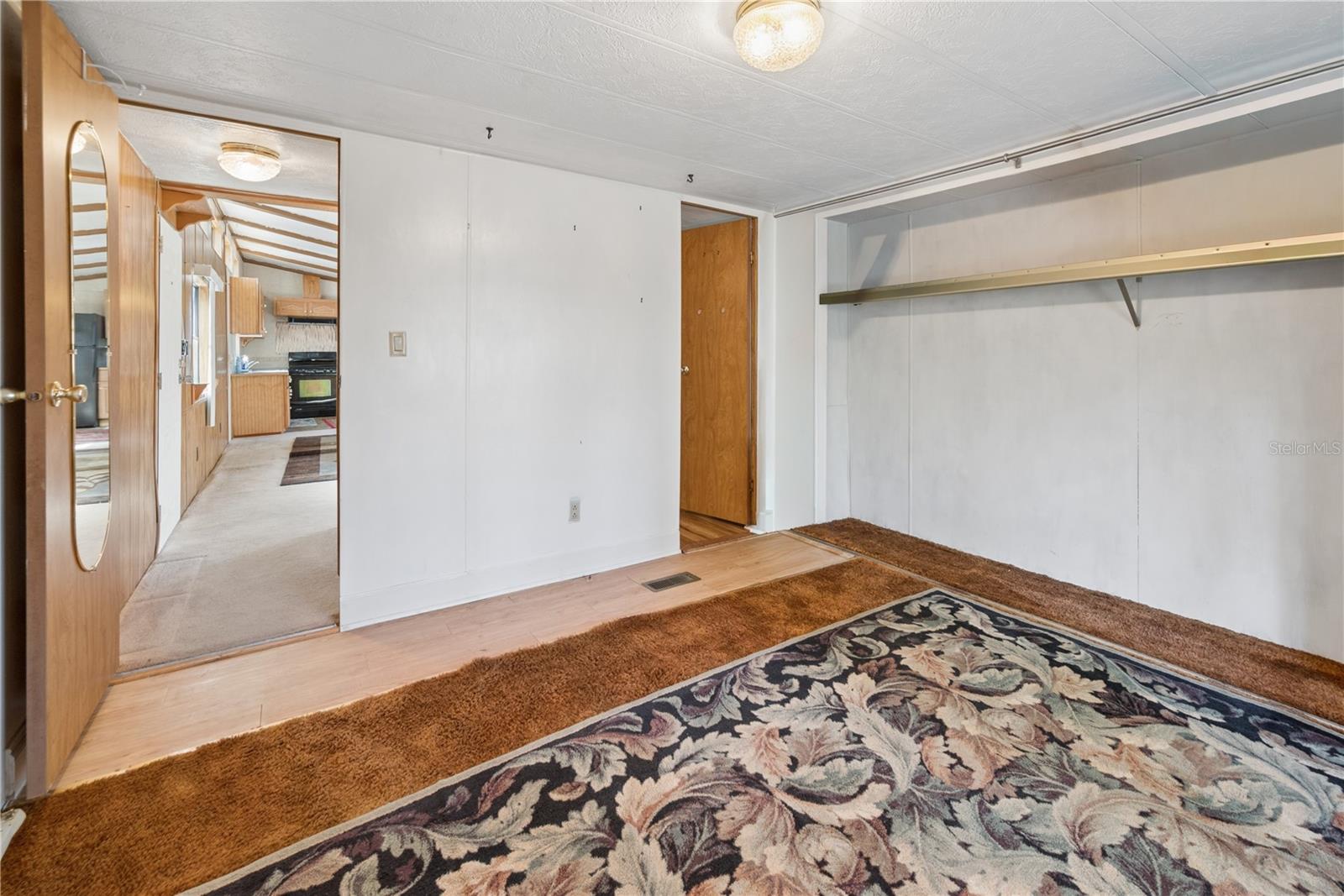 SEMINOLE WOODS - Residential