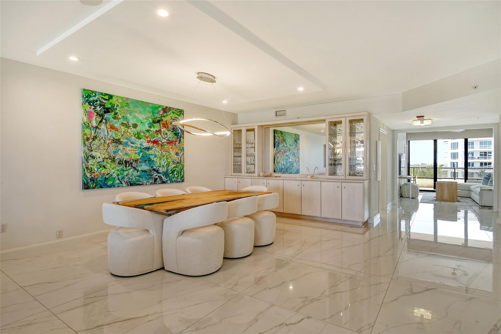 SANCTUARY IV - Residential