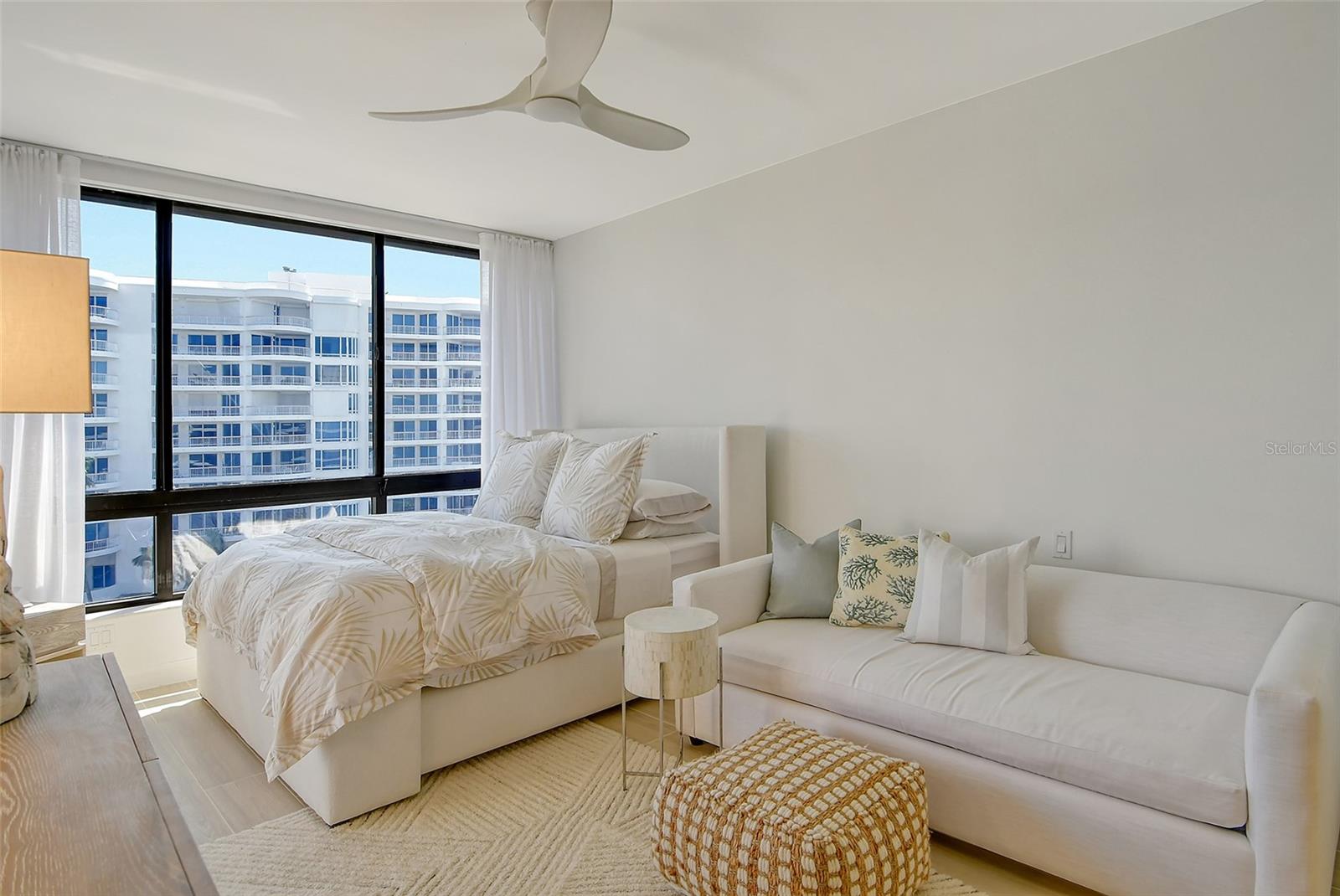 SANCTUARY IV - Residential