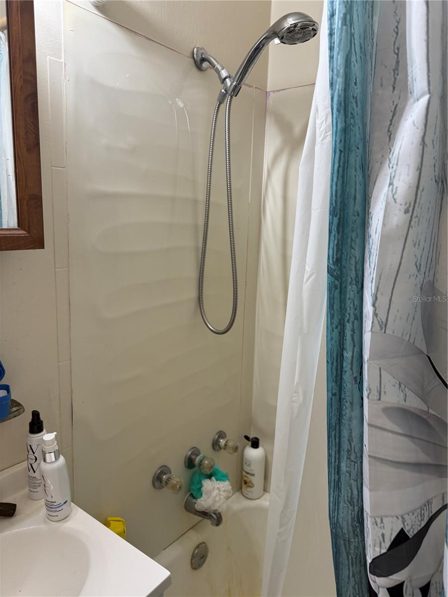 GANDY MANOR 2ND ADD - Residential