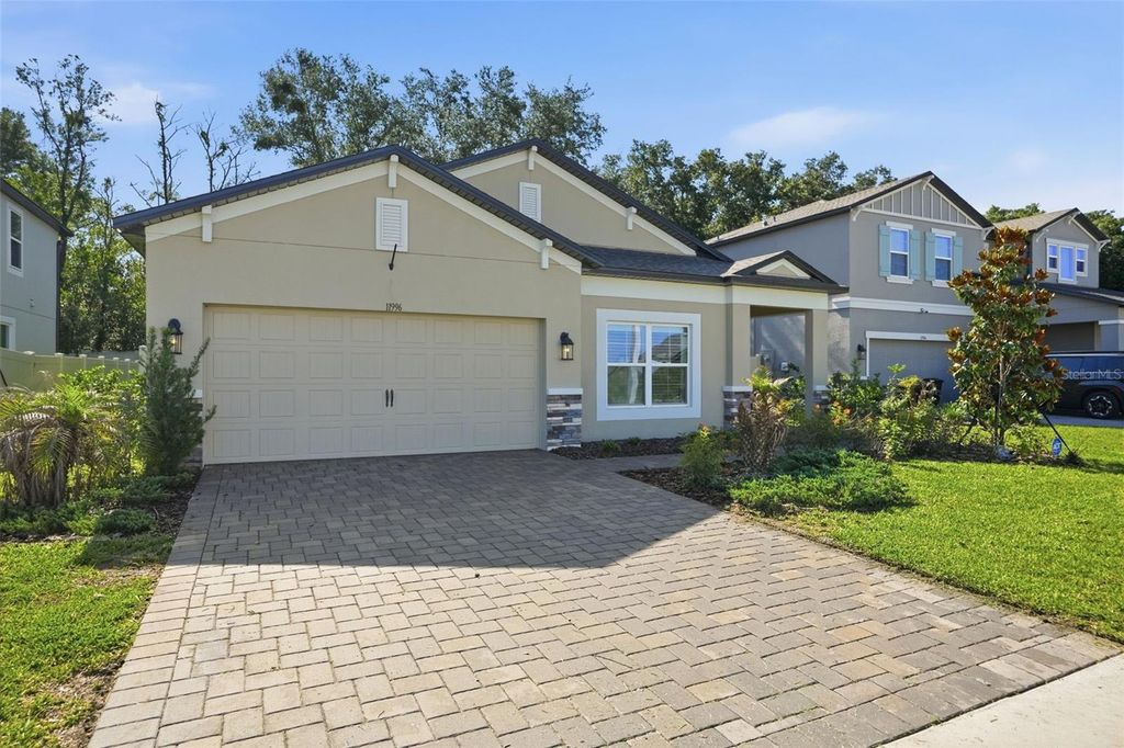 Photo of 11996 Hilltop Farms Drive, Dade City, FL 33525 (MLS # TB8516414)