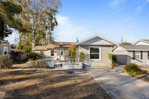 Photo of 3821 6th Avenue N, St Petersburg, FL 33713 (MLS # TB8473530)