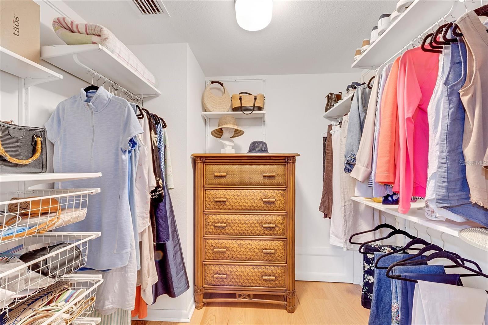 FAIRWAY BAY 3 - Residential