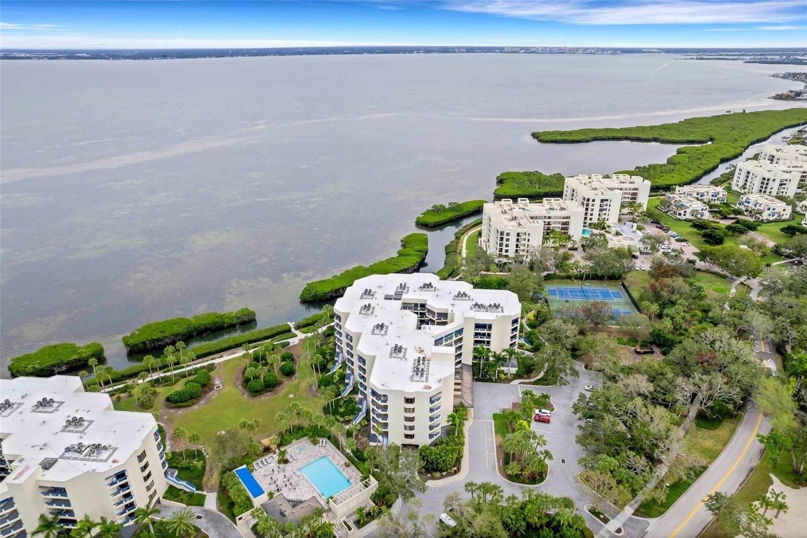 FAIRWAY BAY 3 - Residential