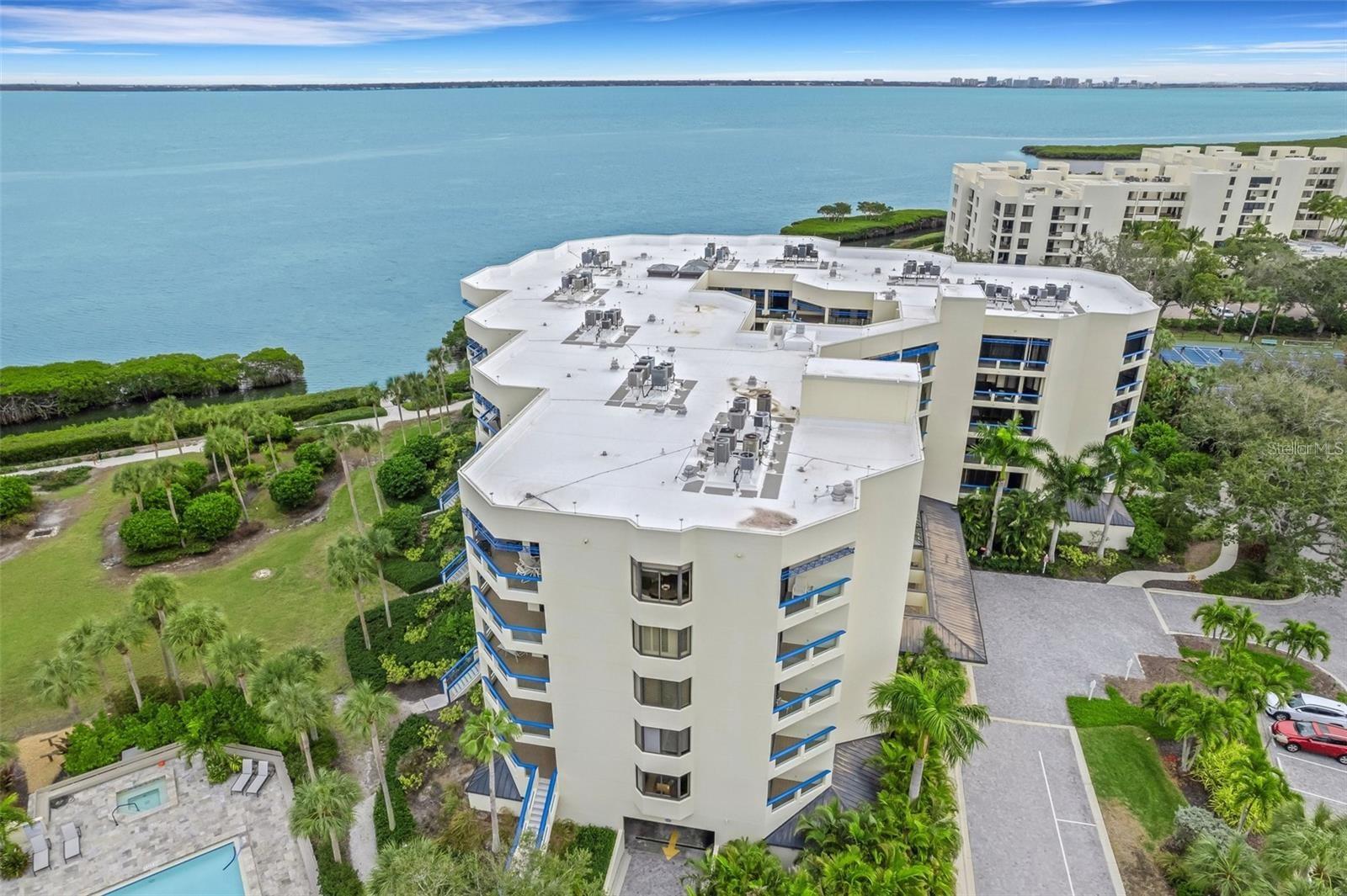 FAIRWAY BAY 3 - Residential