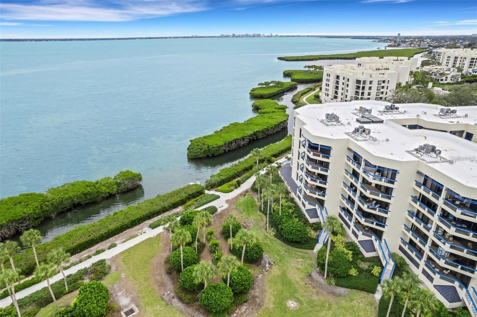 FAIRWAY BAY 3 - Residential