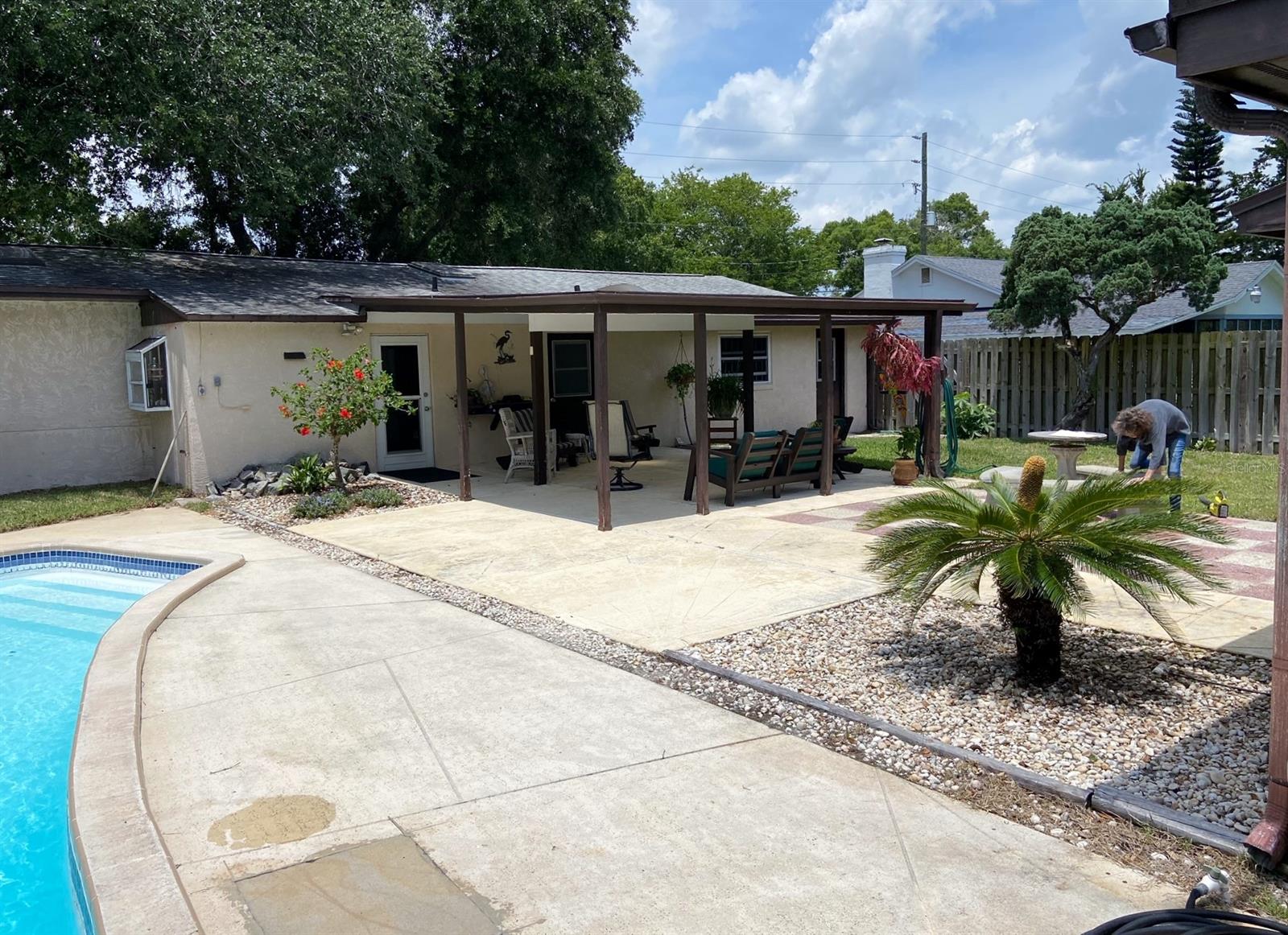 Hamiltons Add - Residential