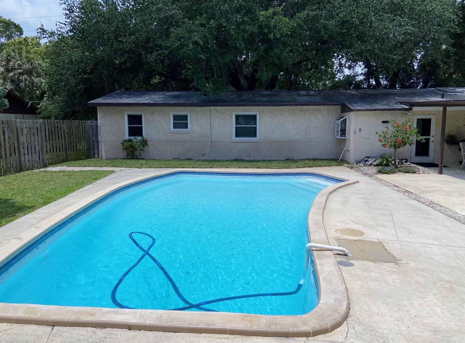 Hamiltons Add - Residential