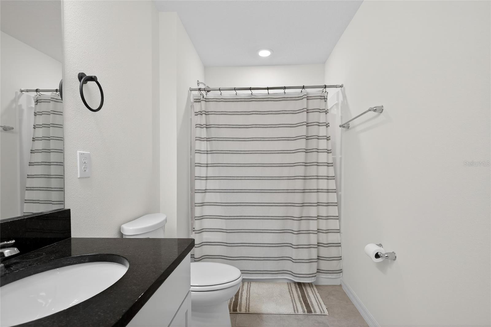 MIRROR LAKE STILLWATER - Residential