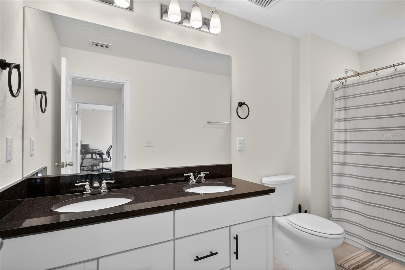 MIRROR LAKE STILLWATER - Residential