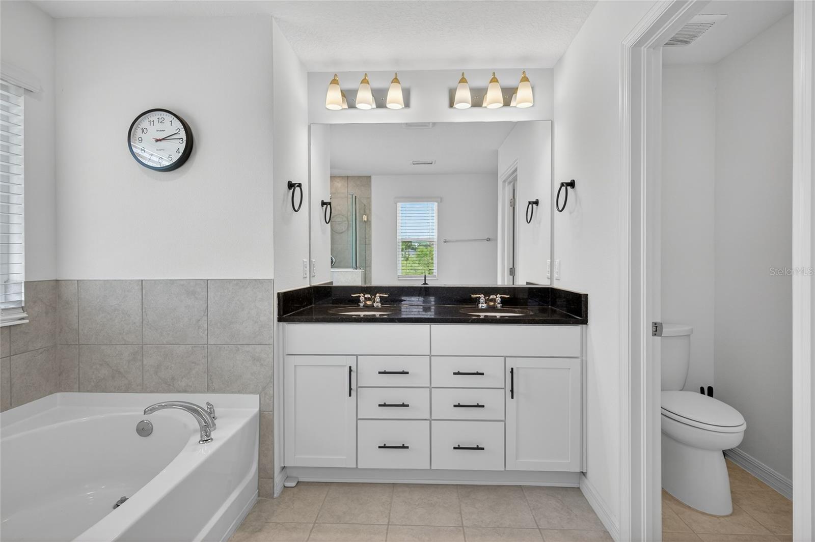 MIRROR LAKE STILLWATER - Residential