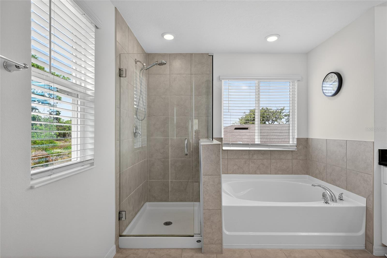 MIRROR LAKE STILLWATER - Residential