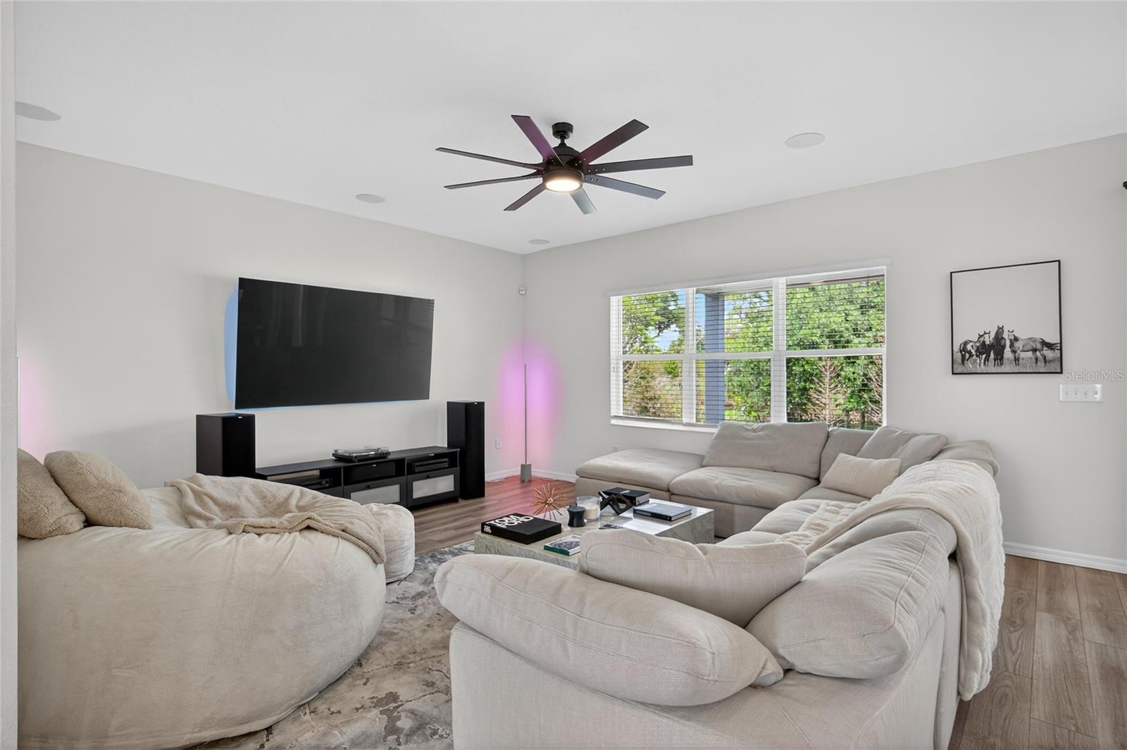 MIRROR LAKE STILLWATER - Residential