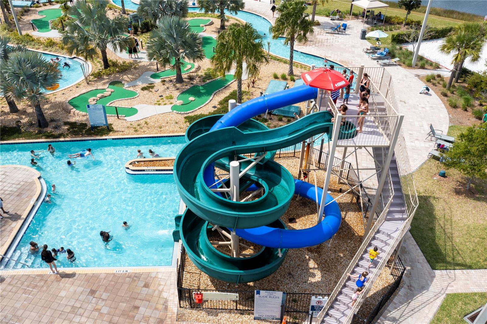 COVE/STOREY LAKE IV - Residential