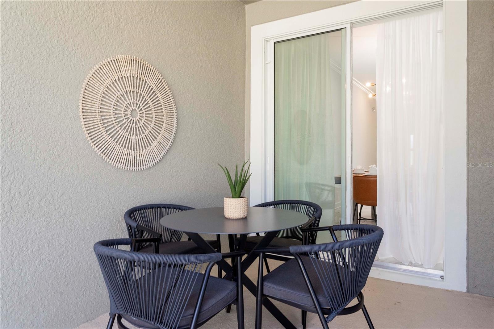 COVE/STOREY LAKE IV - Residential