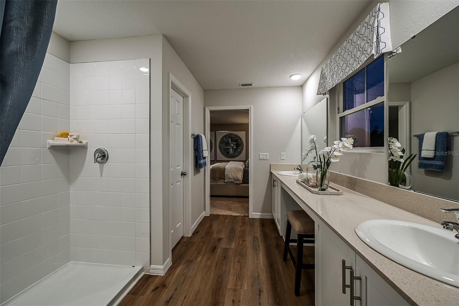 PASADENA LANDING - Residential