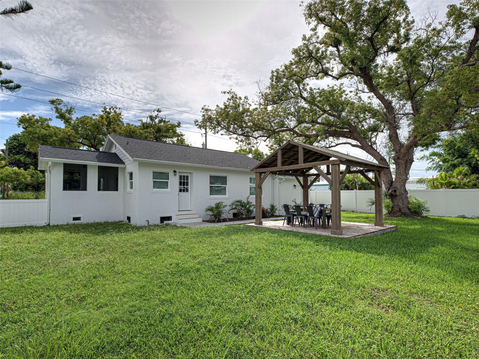 ENGLEWOOD OF - Residential
