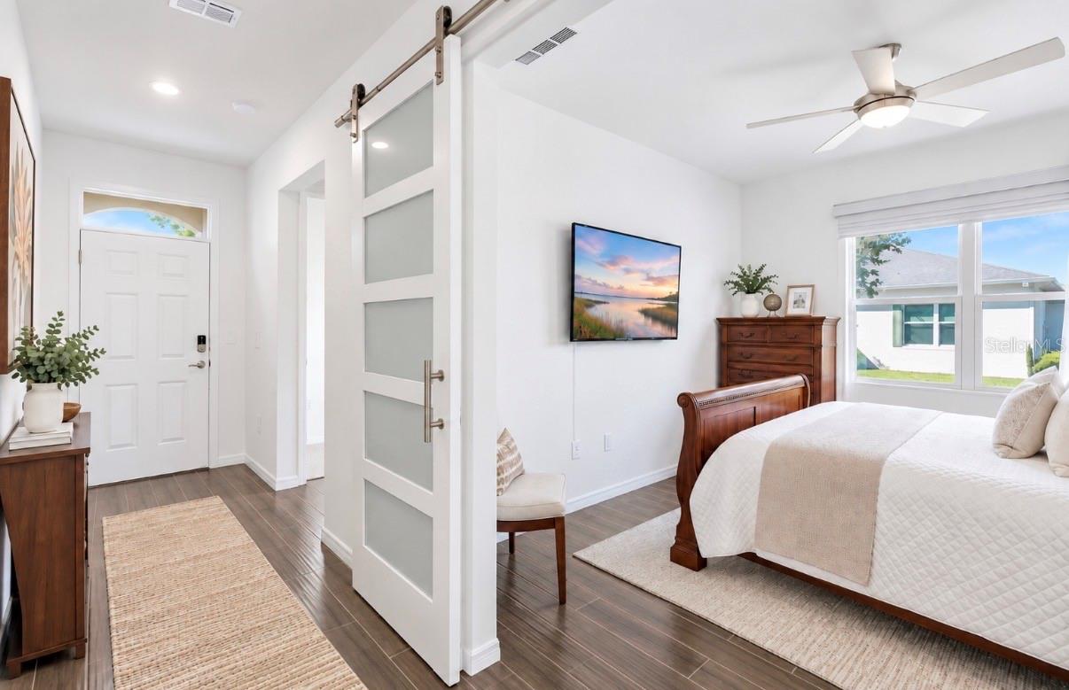 3482 SPARKLEBERRY COURT