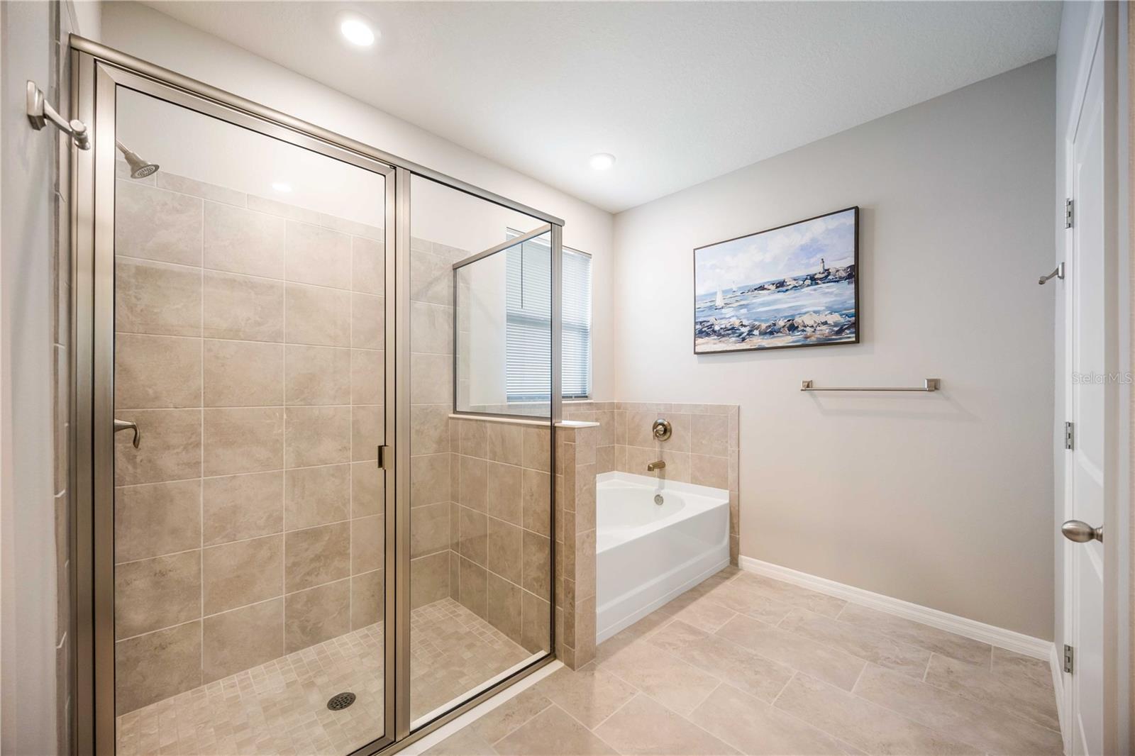 PROMENADE ESTATES ON PALMER RANCH - Residential