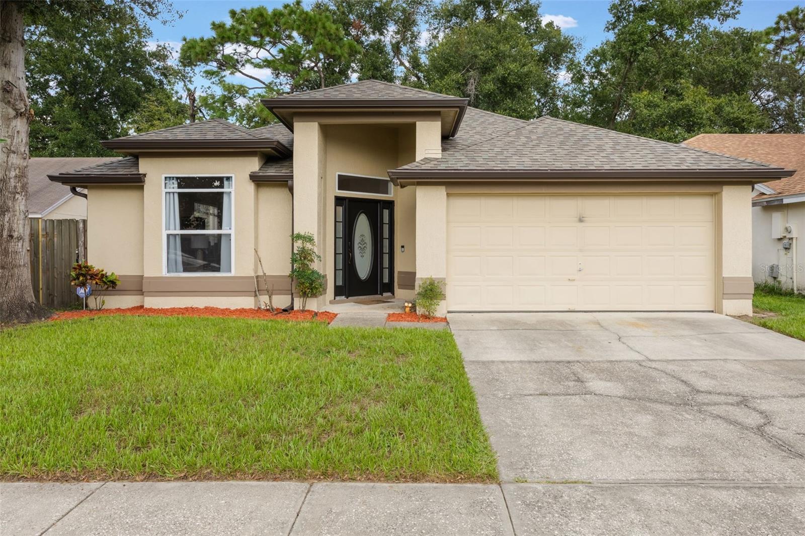 Come see this beautifully maintained home in the Woodfield Oaks Community. This home features 4 bedrooms, 2 bathrooms. Large eat in kitchen with center island and plenty of cabinet space. The master bedroom has a walk-in closet, dual sinks and garden tub with separate shower, new roof in 2024. Great location with east access to 441, 414 and 429. This home won't last long! Schedule your private showing today!