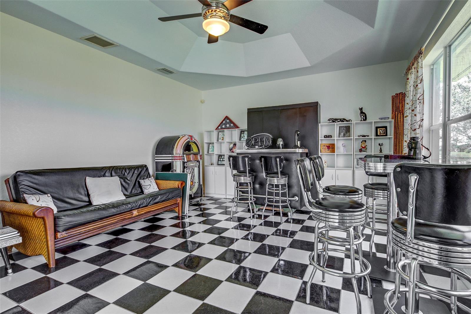 ROTONDA PINE RPH 000 0000 0982 - Residential