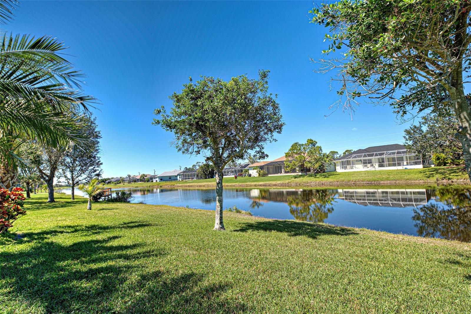 ROTONDA PINE RPH 000 0000 0982 - Residential