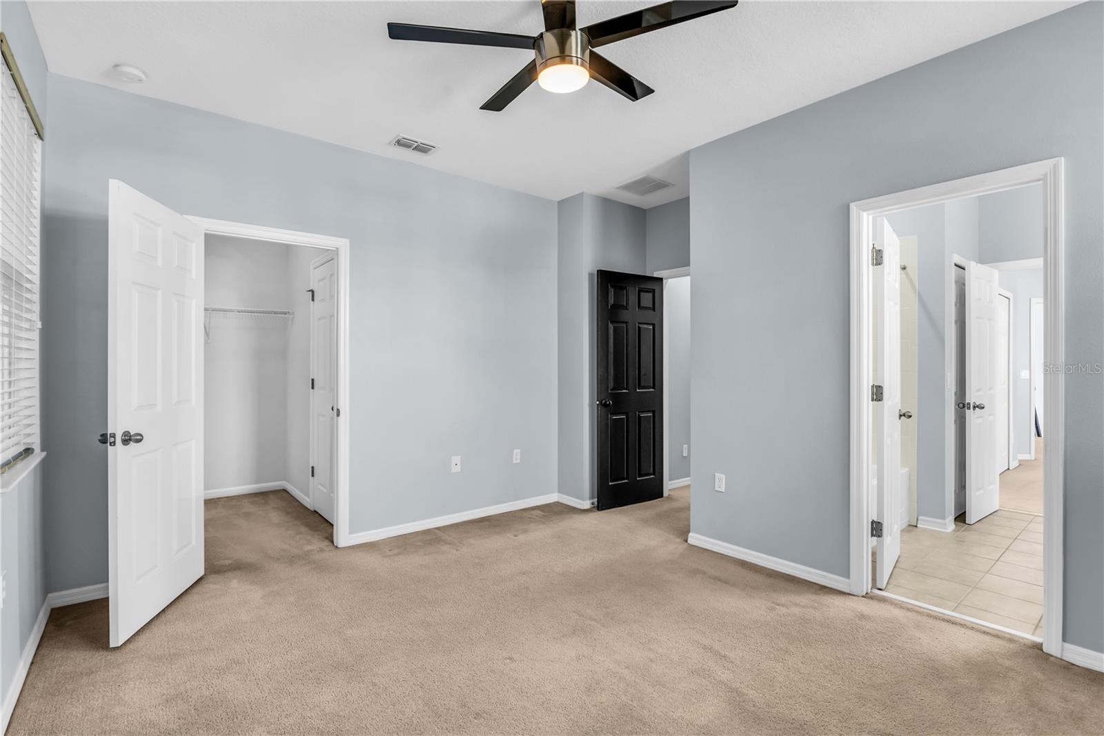 MCCORMICK WOODS - Residential