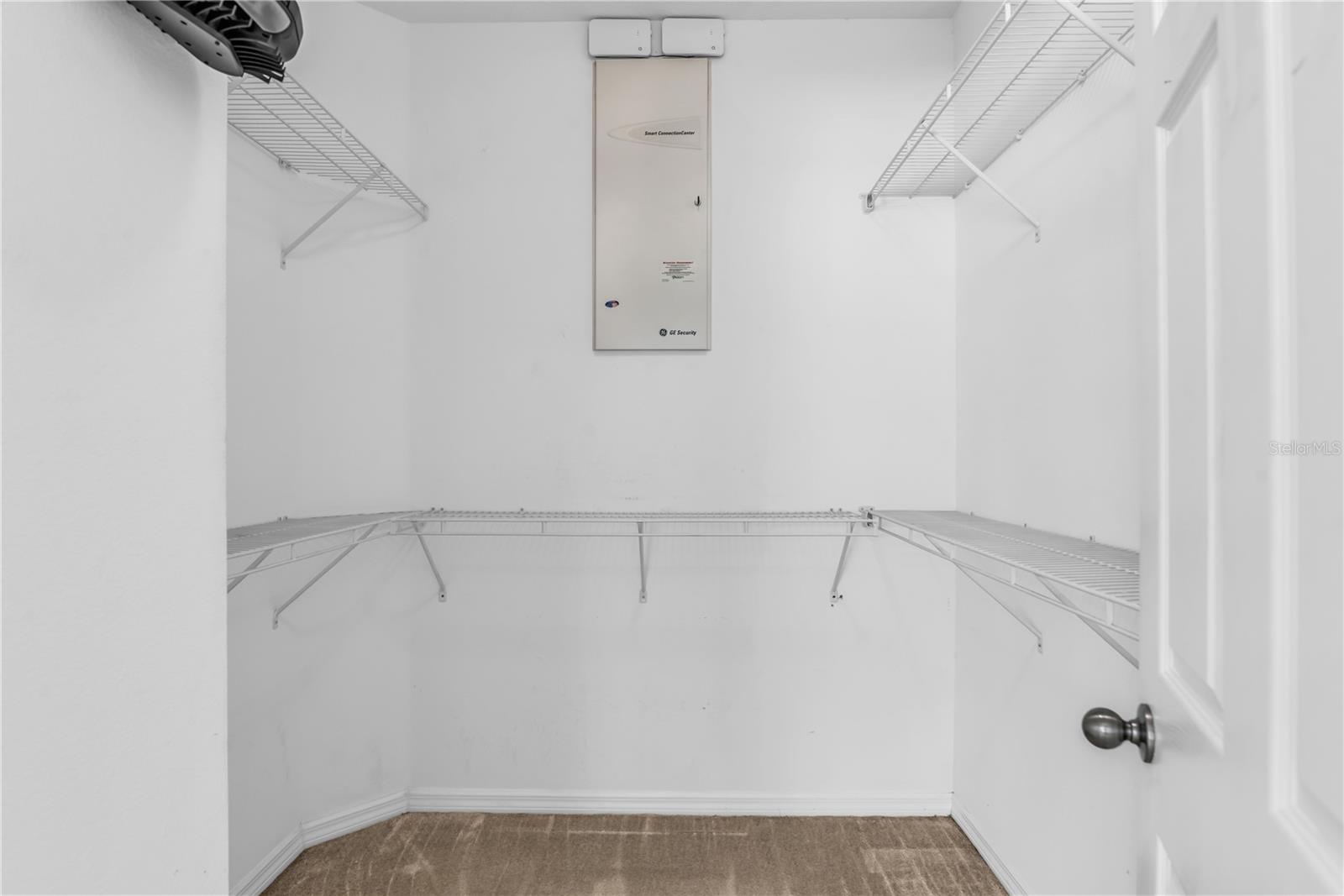 MCCORMICK WOODS - Residential