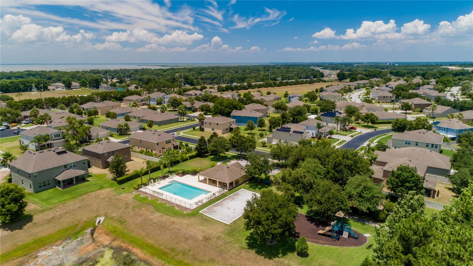 MCCORMICK WOODS - Residential