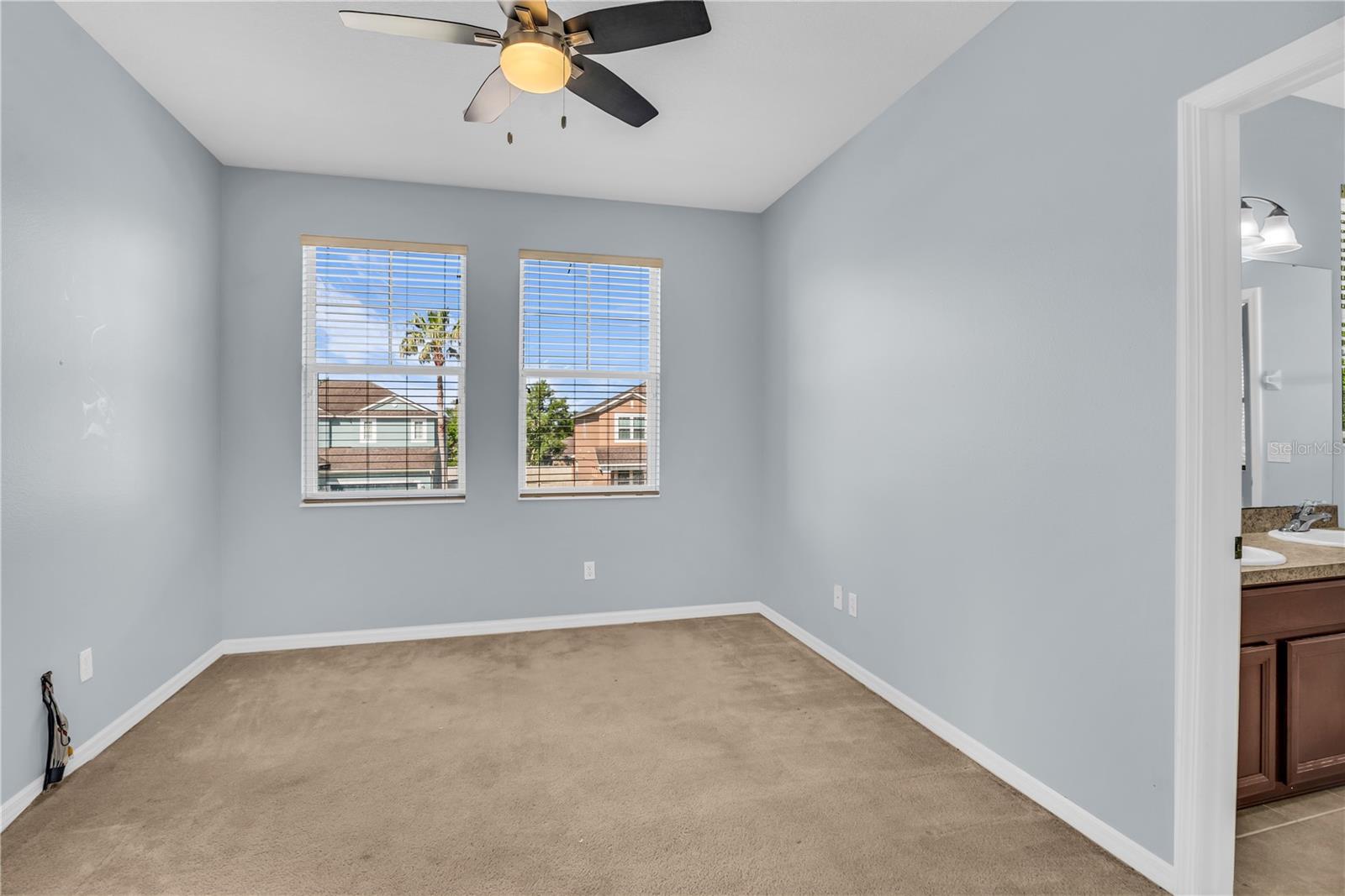 MCCORMICK WOODS - Residential