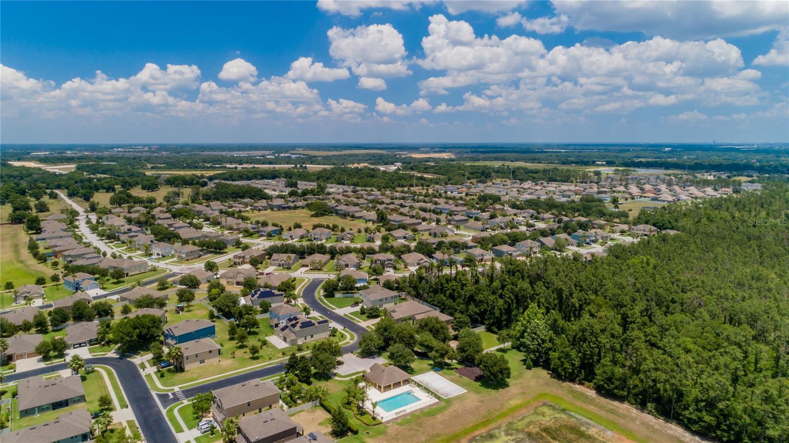 MCCORMICK WOODS - Residential